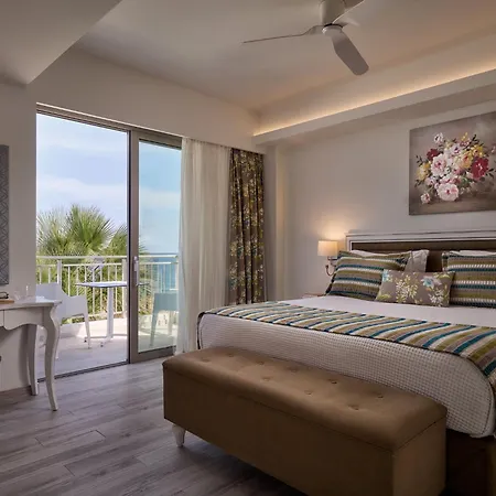 Thalassa Residence, Pool, Whirlpool & Seaviews, By Thinkvilla