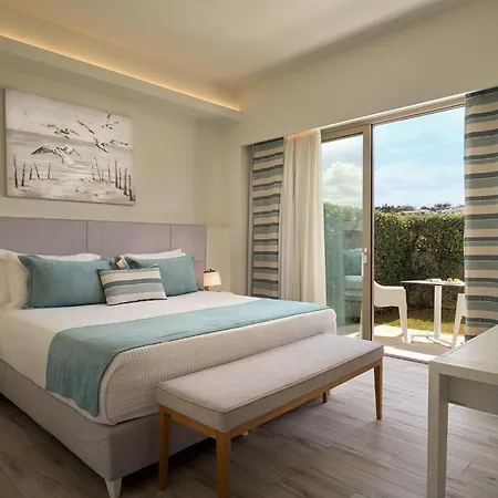 Thalassa Residence, Pool, Whirlpool & Seaviews, By Thinkvilla Villa *